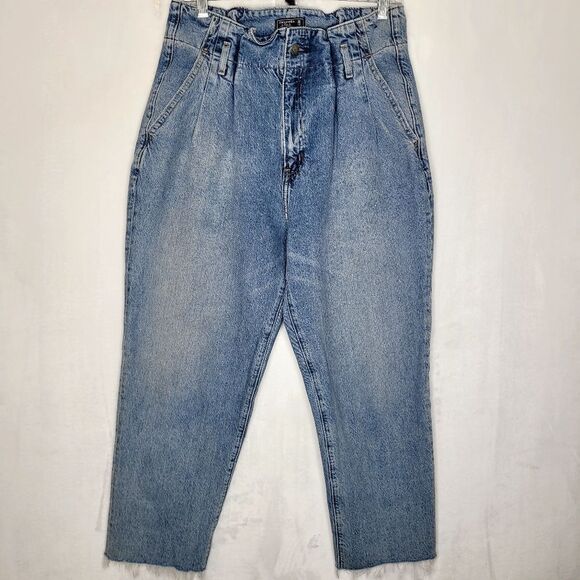 Abercrombie & Fitch A&F Mom Jeans in Denim Blue Jeans Size 30 - Picture 1 of 10